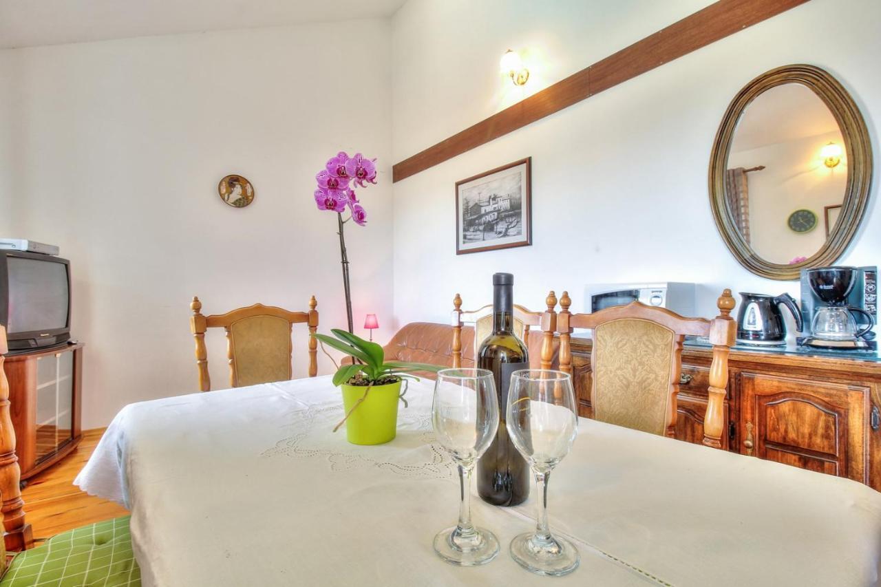 زامبراتيجا Nadia House With Apartments المظهر الخارجي الصورة