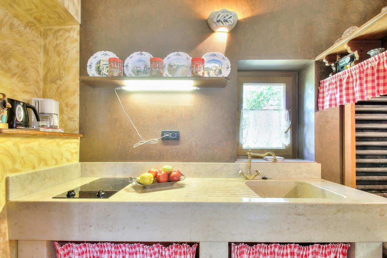 زامبراتيجا Nadia House With Apartments الغرفة الصورة