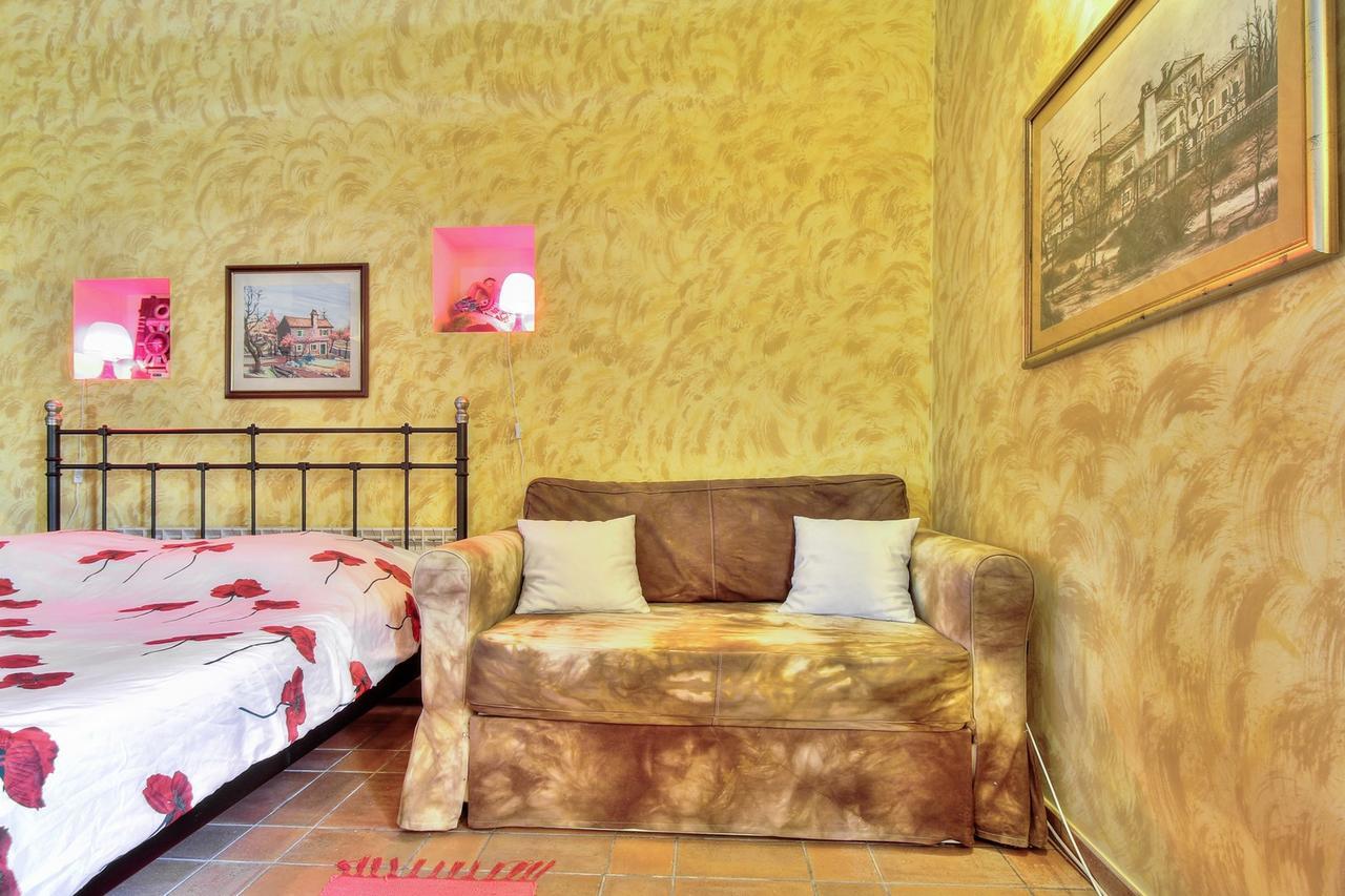زامبراتيجا Nadia House With Apartments الغرفة الصورة