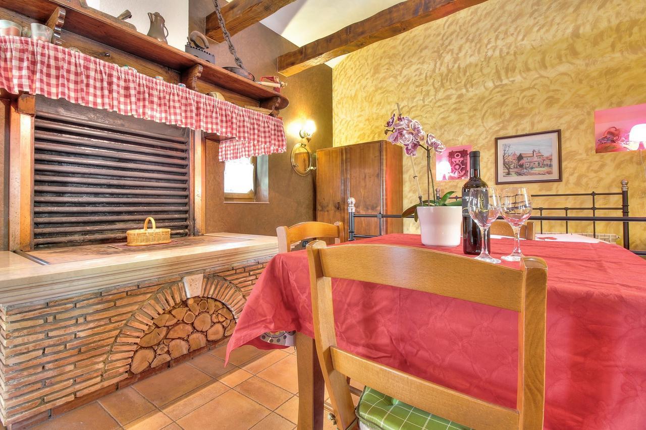 زامبراتيجا Nadia House With Apartments الغرفة الصورة