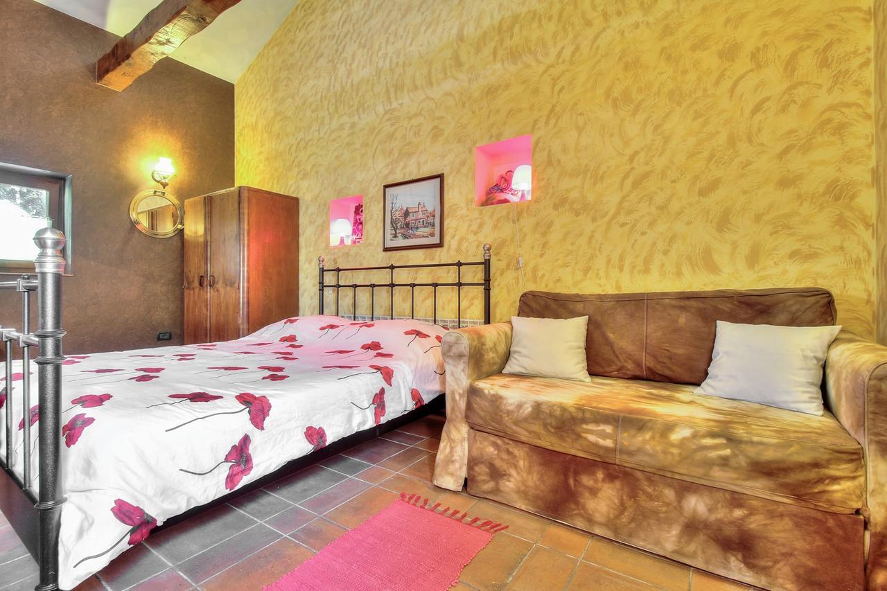 زامبراتيجا Nadia House With Apartments الغرفة الصورة